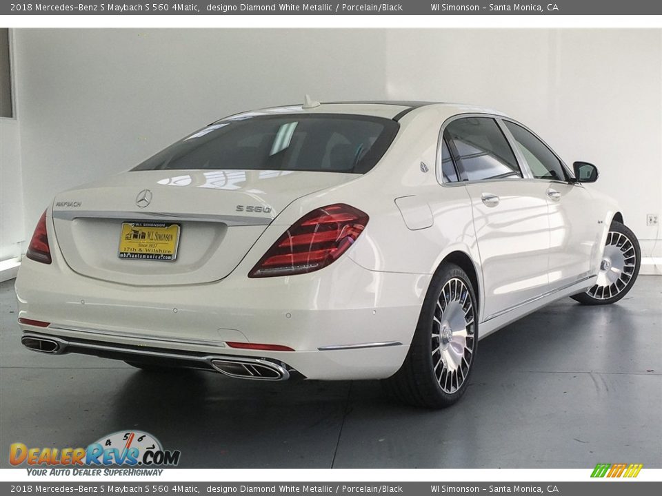 2018 Mercedes-Benz S Maybach S 560 4Matic designo Diamond White Metallic / Porcelain/Black Photo #17