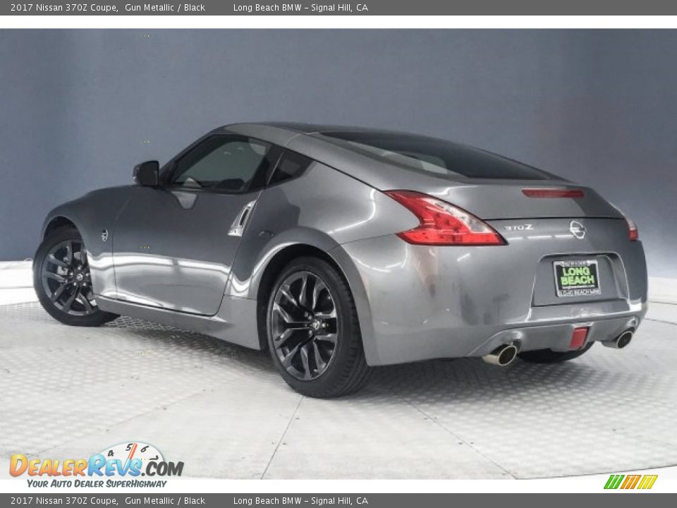 2017 Nissan 370Z Coupe Gun Metallic / Black Photo #10