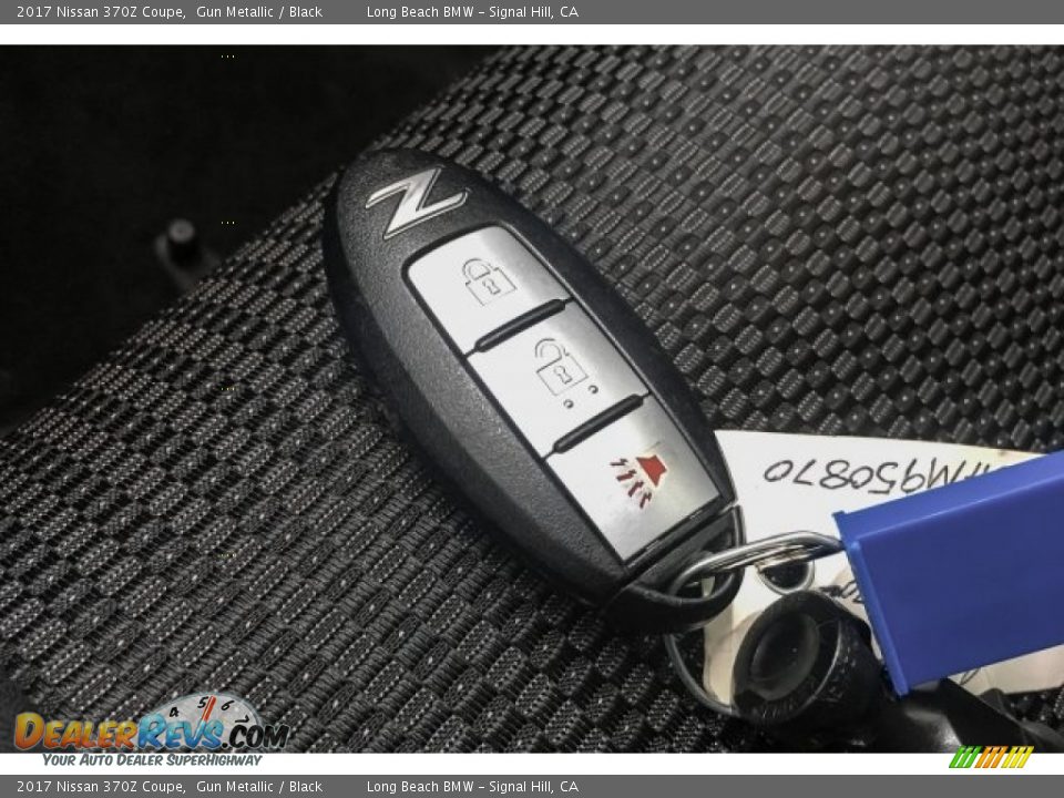2017 Nissan 370Z Coupe Gun Metallic / Black Photo #11