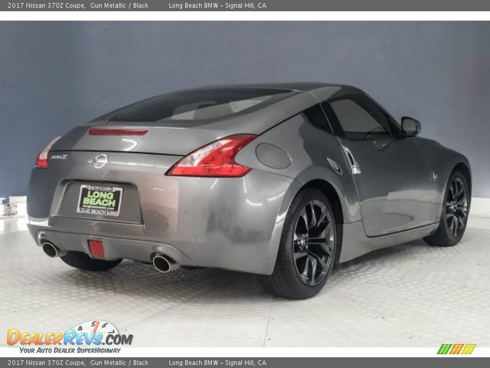 2017 Nissan 370Z Coupe Gun Metallic / Black Photo #31