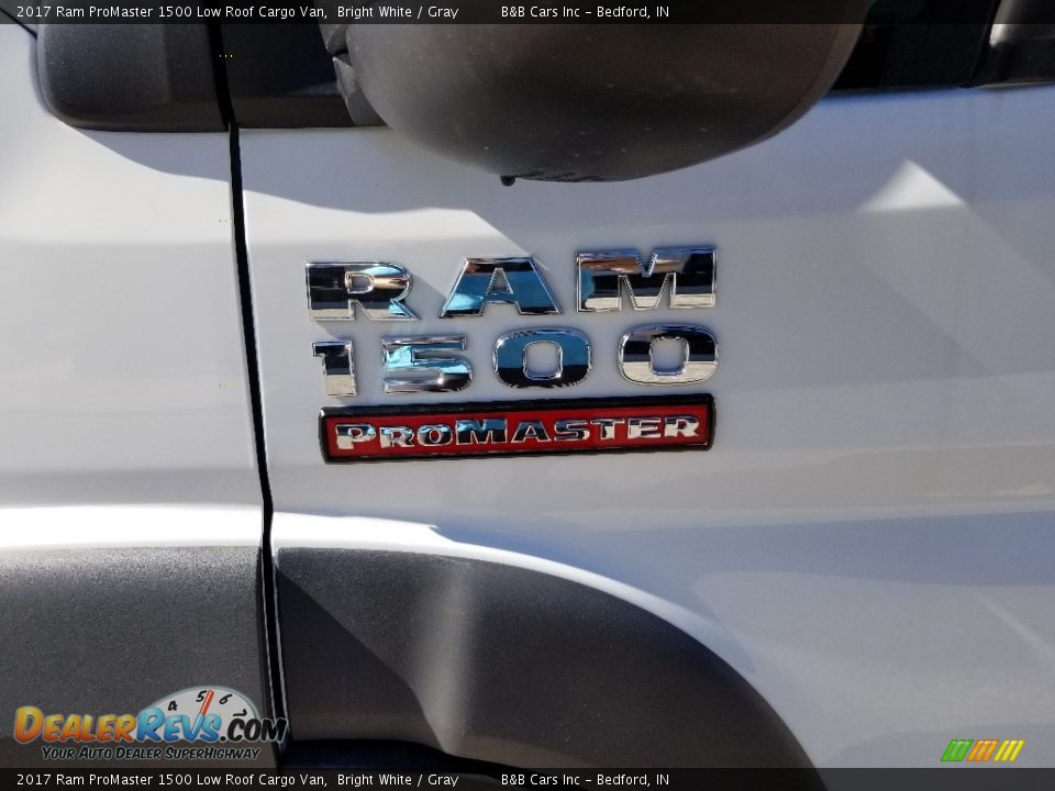 2017 Ram ProMaster 1500 Low Roof Cargo Van Bright White / Gray Photo #9