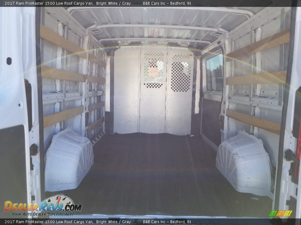 2017 Ram ProMaster 1500 Low Roof Cargo Van Bright White / Gray Photo #10