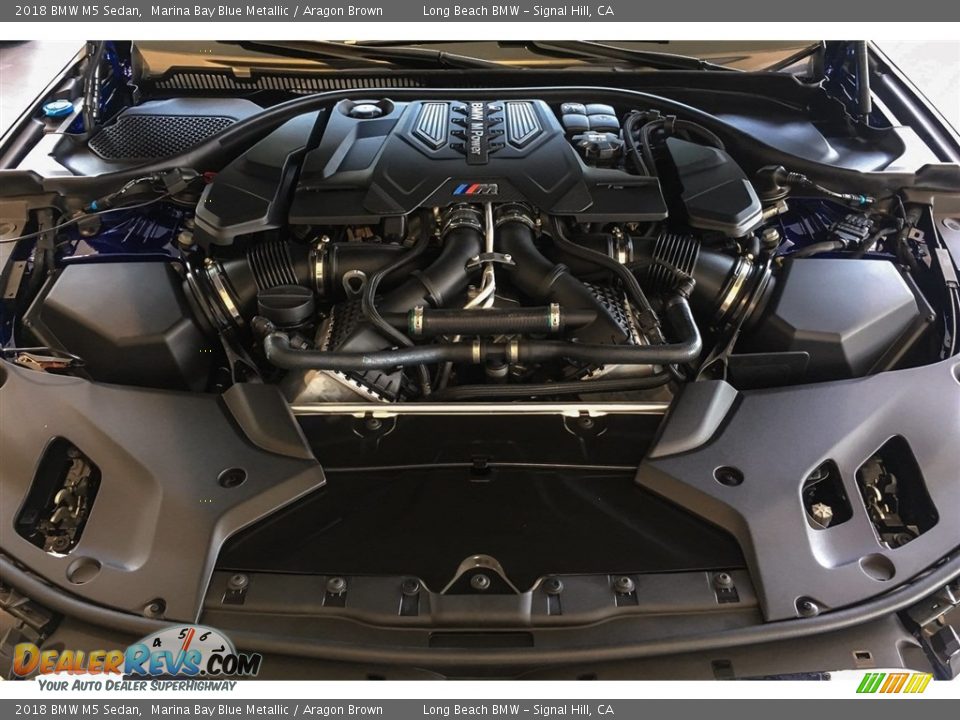 2018 BMW M5 Sedan 4.4 Liter M TwinPower Turbocharged DOHC 32-Valve VVT V8 Engine Photo #8
