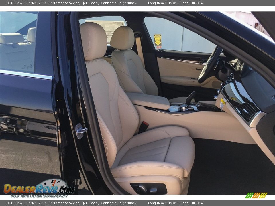 2018 BMW 5 Series 530e iPerfomance Sedan Jet Black / Canberra Beige/Black Photo #2