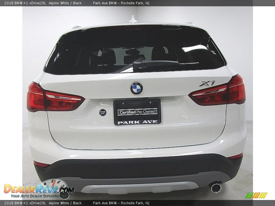 2018 BMW X1 xDrive28i Alpine White / Black Photo #4