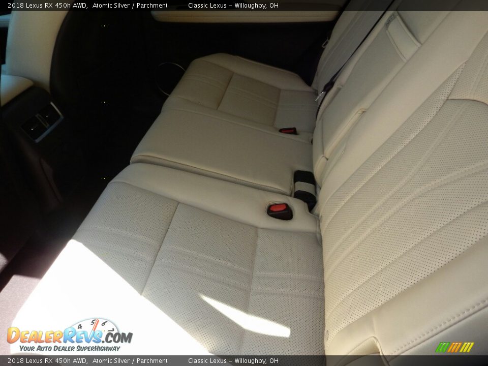 2018 Lexus RX 450h AWD Atomic Silver / Parchment Photo #3