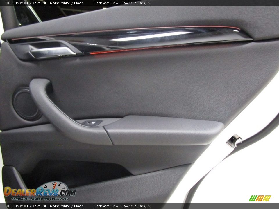 2018 BMW X1 xDrive28i Alpine White / Black Photo #18