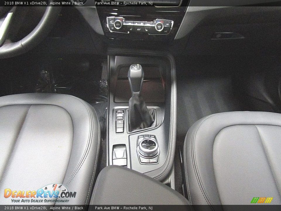 2018 BMW X1 xDrive28i Alpine White / Black Photo #28