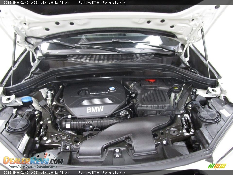 2018 BMW X1 xDrive28i Alpine White / Black Photo #30