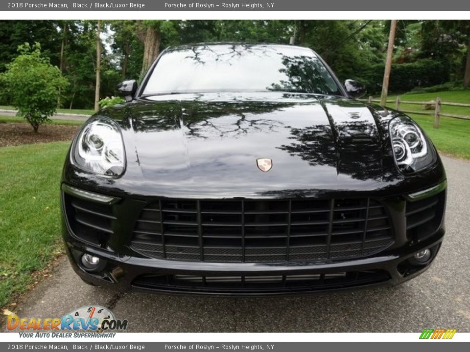 2018 Porsche Macan Black / Black/Luxor Beige Photo #2