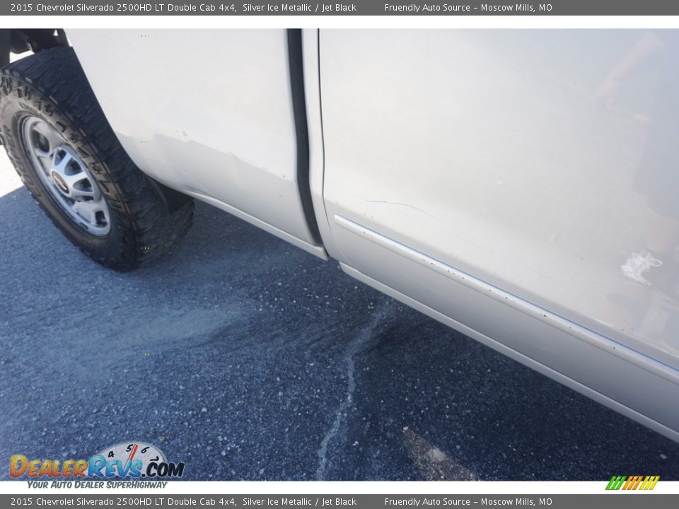 2015 Chevrolet Silverado 2500HD LT Double Cab 4x4 Silver Ice Metallic / Jet Black Photo #32
