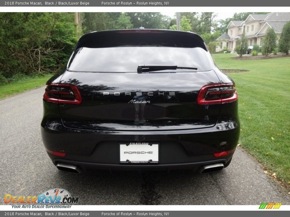2018 Porsche Macan Black / Black/Luxor Beige Photo #5