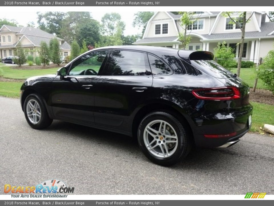 2018 Porsche Macan Black / Black/Luxor Beige Photo #6