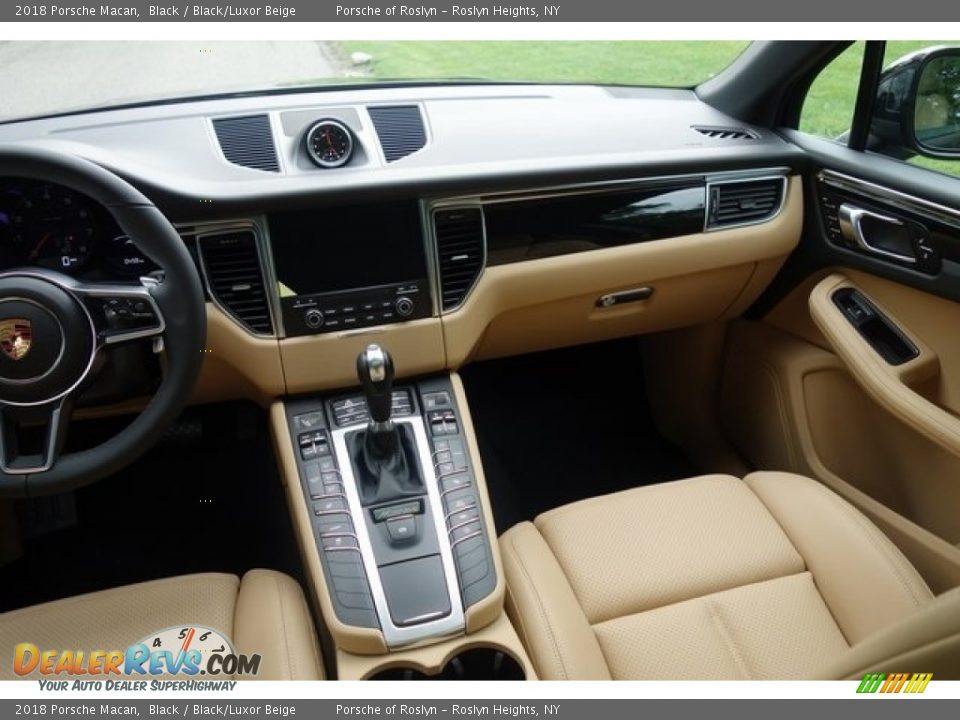 2018 Porsche Macan Black / Black/Luxor Beige Photo #15
