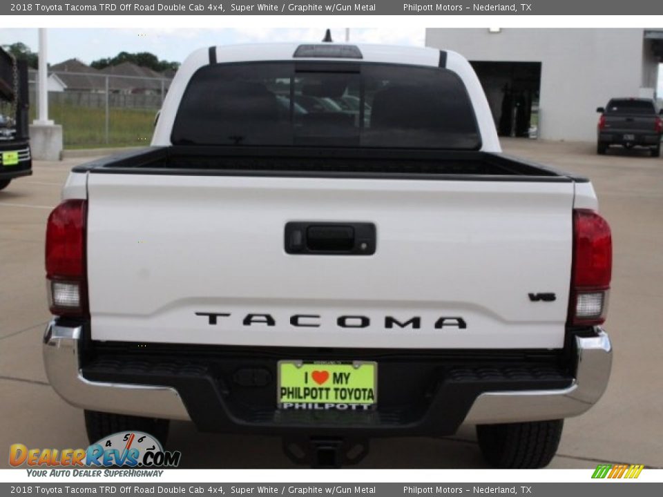 2018 Toyota Tacoma TRD Off Road Double Cab 4x4 Super White / Graphite w/Gun Metal Photo #7