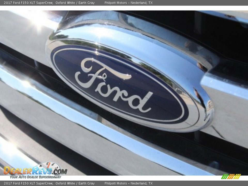 2017 Ford F150 XLT SuperCrew Oxford White / Earth Gray Photo #4