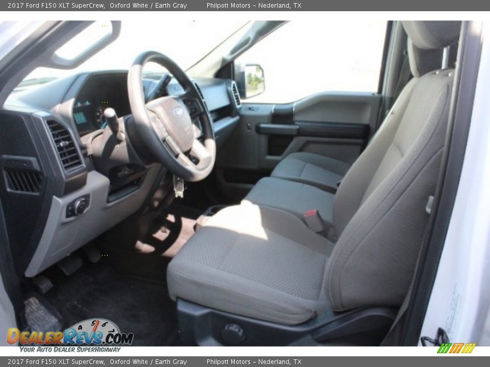 2017 Ford F150 XLT SuperCrew Oxford White / Earth Gray Photo #17