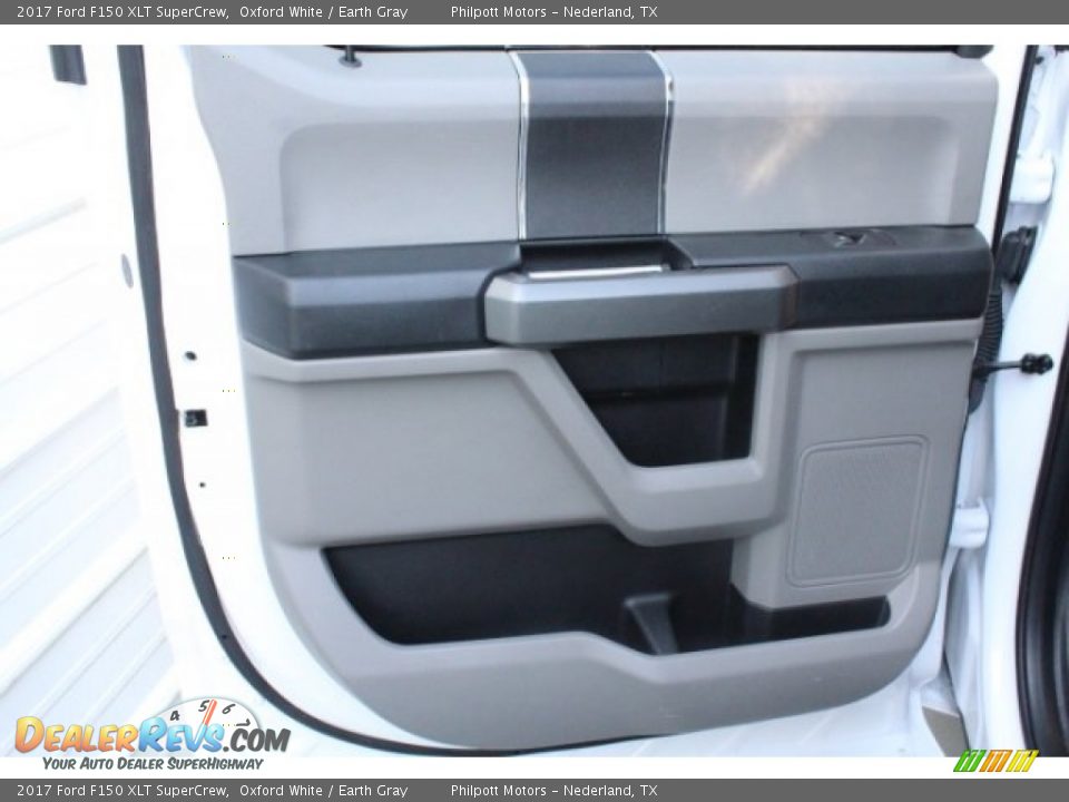 2017 Ford F150 XLT SuperCrew Oxford White / Earth Gray Photo #24