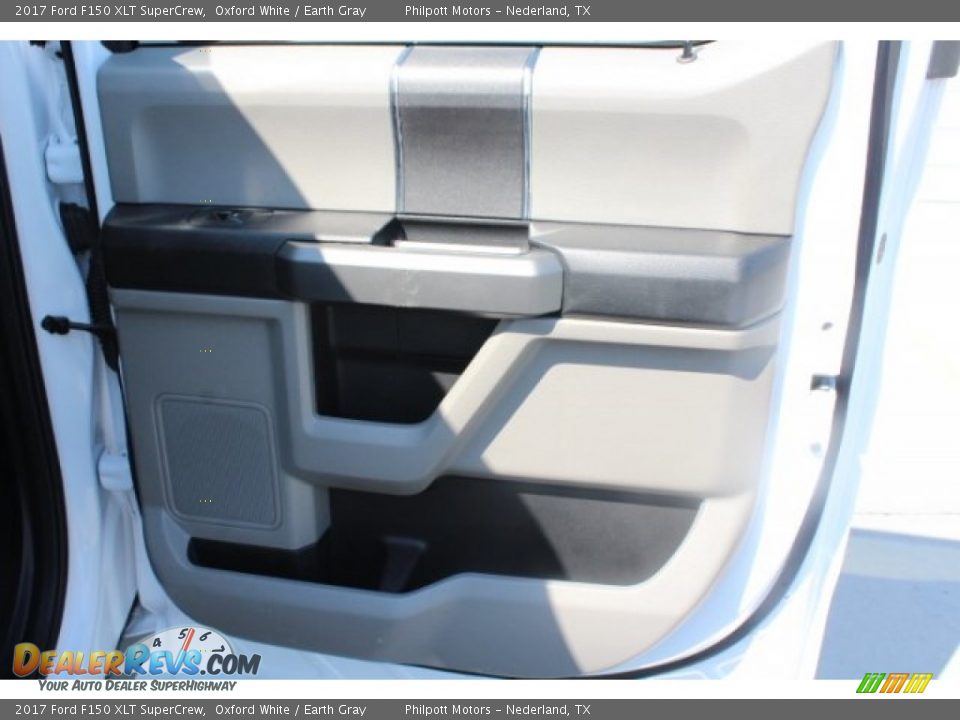 2017 Ford F150 XLT SuperCrew Oxford White / Earth Gray Photo #29