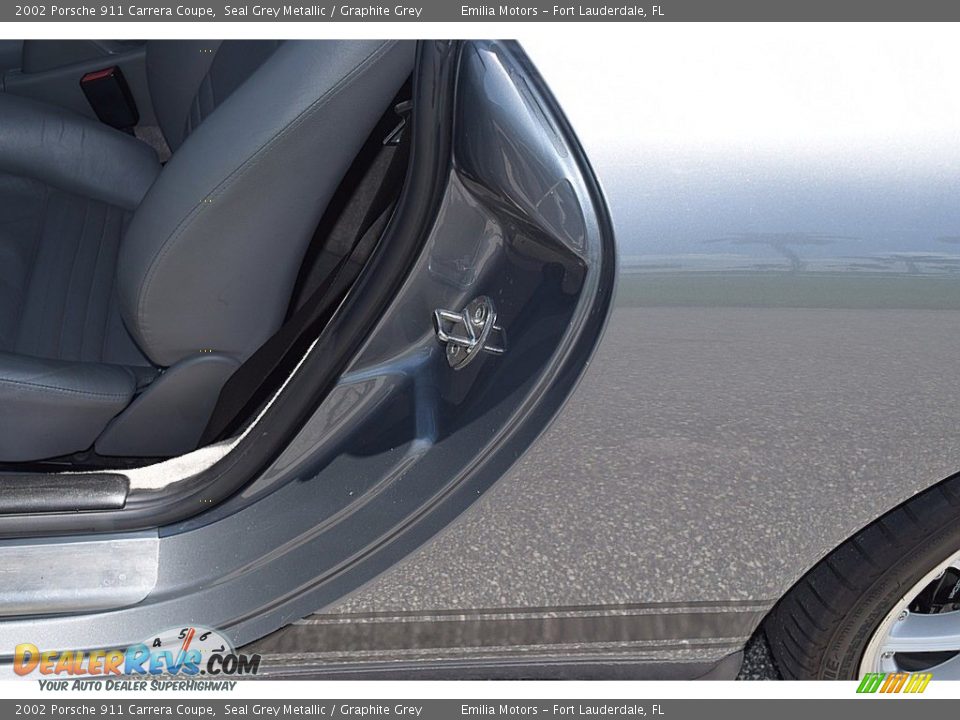 2002 Porsche 911 Carrera Coupe Seal Grey Metallic / Graphite Grey Photo #37