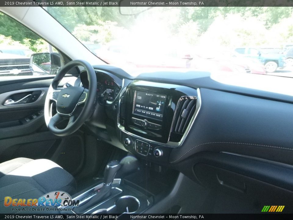 2019 Chevrolet Traverse LS AWD Satin Steel Metallic / Jet Black Photo #11