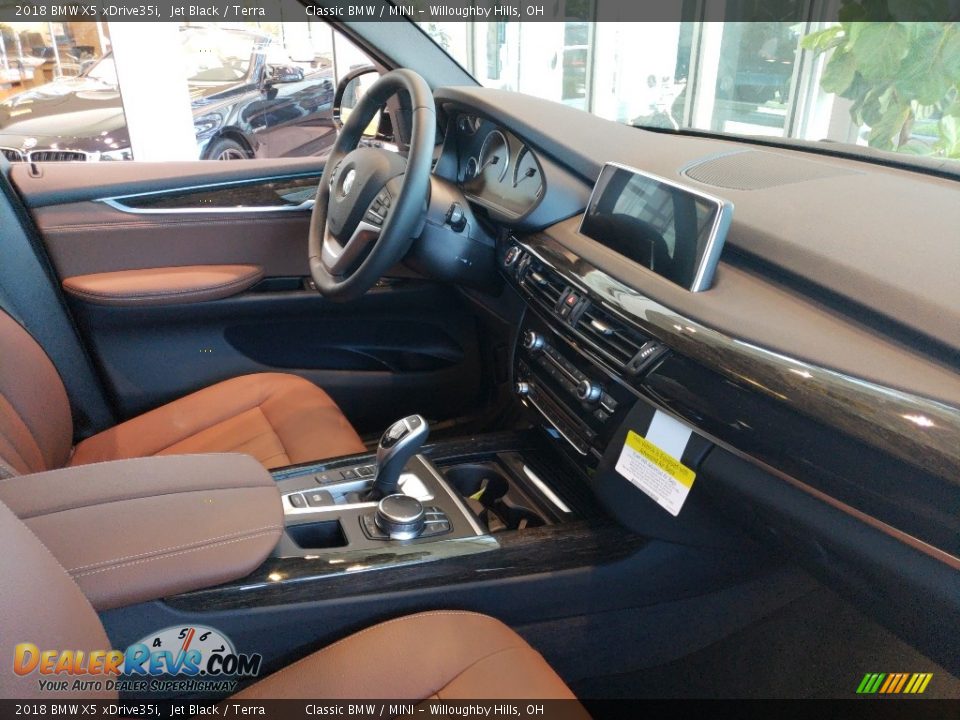 2018 BMW X5 xDrive35i Jet Black / Terra Photo #6