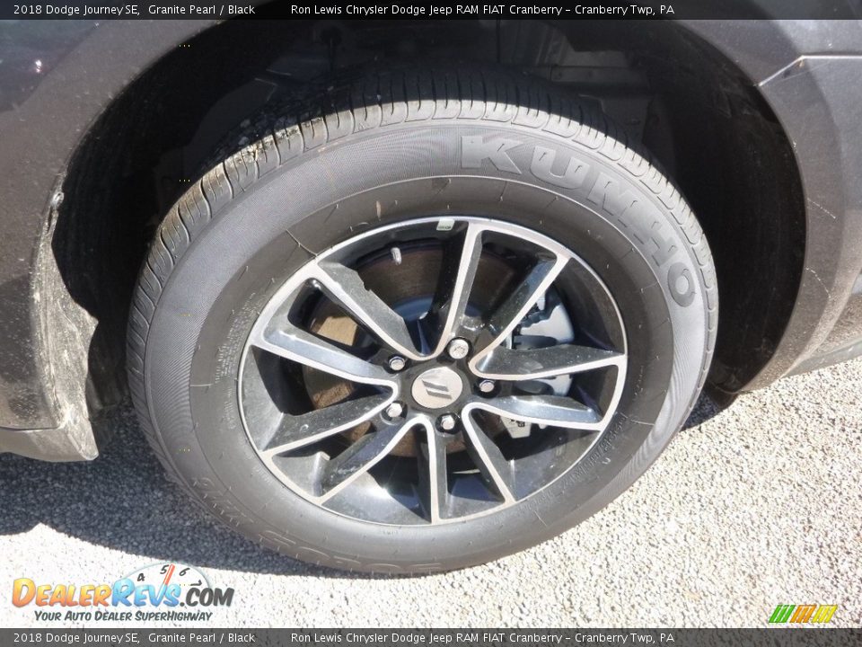 2018 Dodge Journey SE Granite Pearl / Black Photo #9