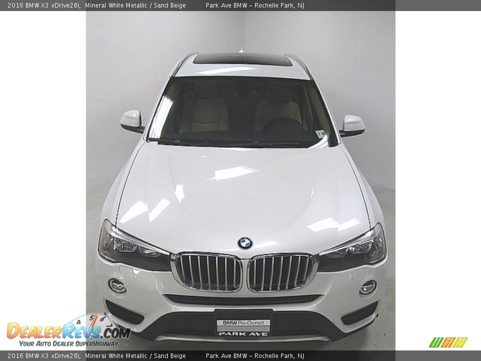 2016 BMW X3 xDrive28i Mineral White Metallic / Sand Beige Photo #8