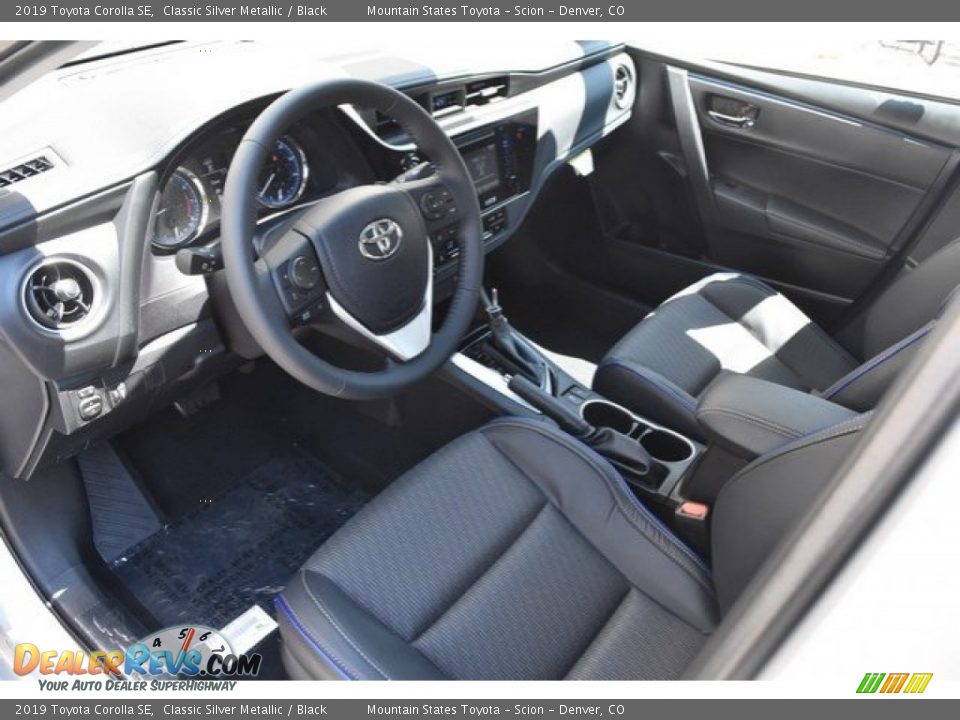 Black Interior - 2019 Toyota Corolla SE Photo #5