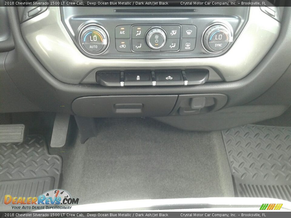 2018 Chevrolet Silverado 1500 LT Crew Cab Deep Ocean Blue Metallic / Dark Ash/Jet Black Photo #16