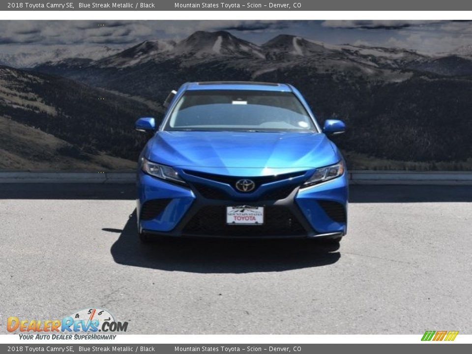 2018 Toyota Camry SE Blue Streak Metallic / Black Photo #2
