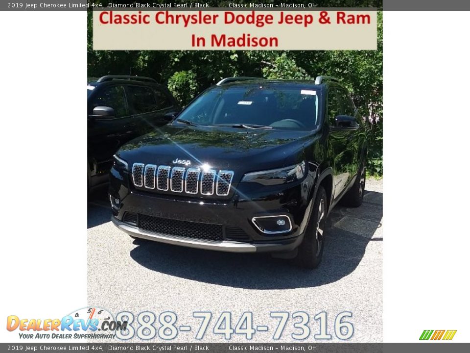 2019 Jeep Cherokee Limited 4x4 Diamond Black Crystal Pearl / Black Photo #1
