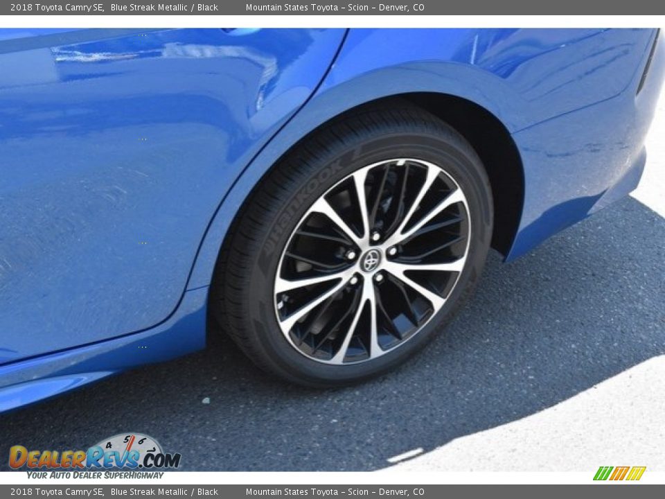2018 Toyota Camry SE Blue Streak Metallic / Black Photo #33