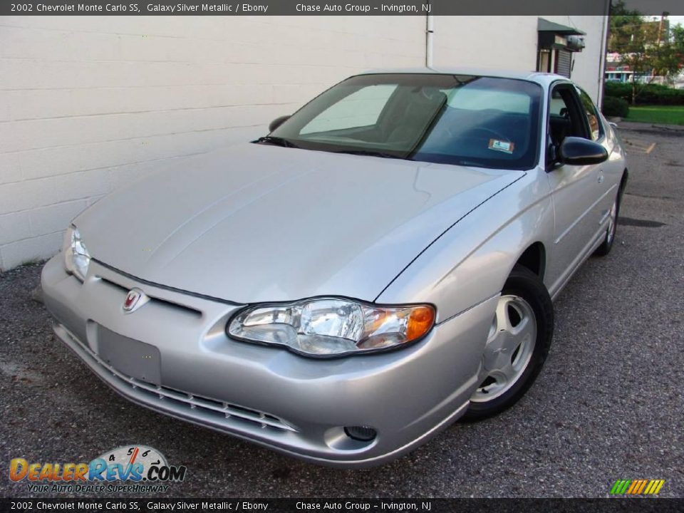 2002 Chevrolet Monte Carlo SS Galaxy Silver Metallic / Ebony Photo #2