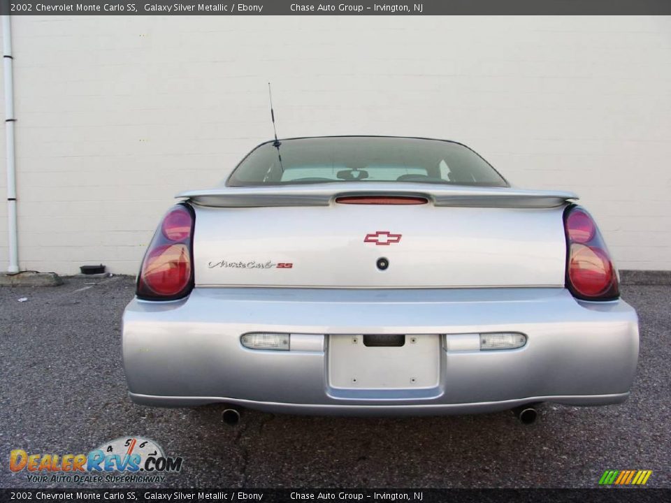 2002 Chevrolet Monte Carlo SS Galaxy Silver Metallic / Ebony Photo #9