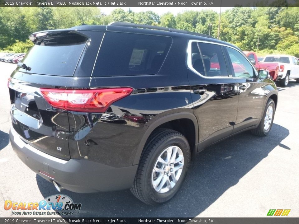 2019 Chevrolet Traverse LT AWD Mosaic Black Metallic / Jet Black Photo #5