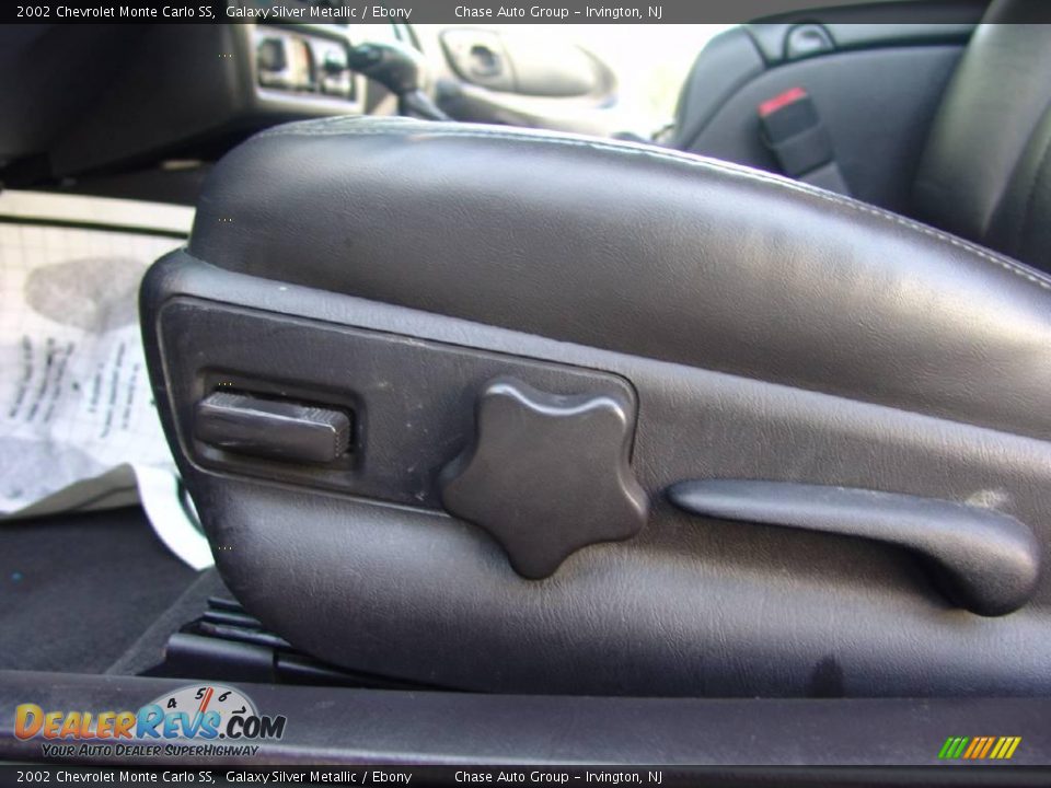 2002 Chevrolet Monte Carlo SS Galaxy Silver Metallic / Ebony Photo #19