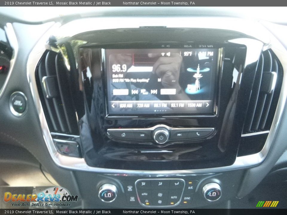 2019 Chevrolet Traverse LS Mosaic Black Metallic / Jet Black Photo #17