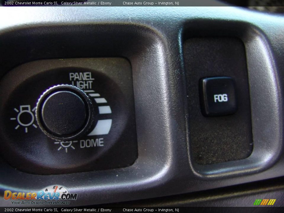 2002 Chevrolet Monte Carlo SS Galaxy Silver Metallic / Ebony Photo #21