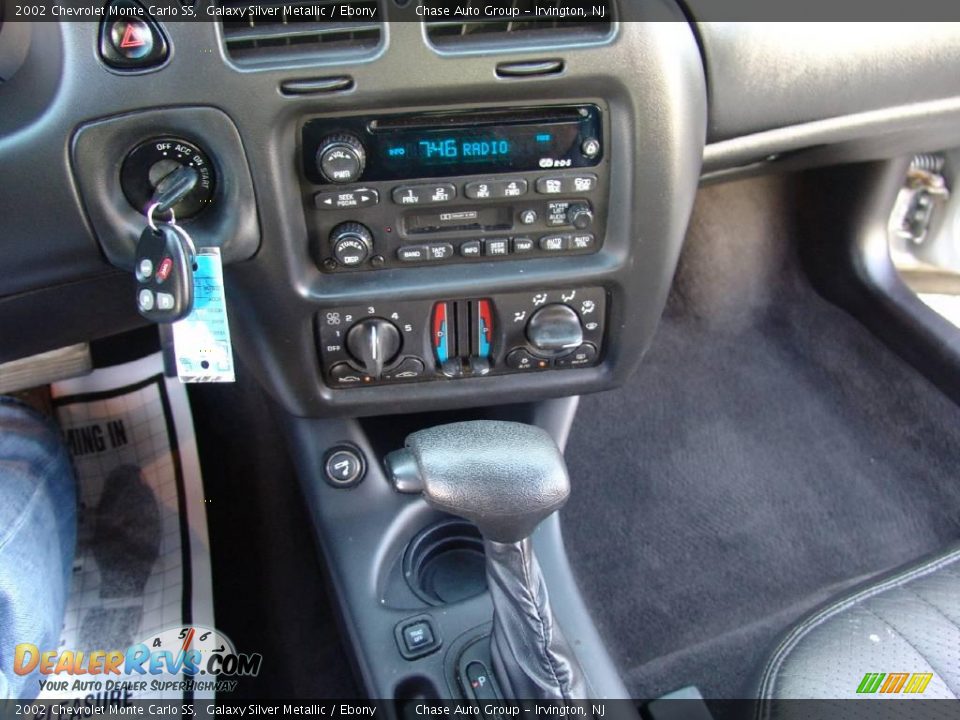 2002 Chevrolet Monte Carlo SS Galaxy Silver Metallic / Ebony Photo #28