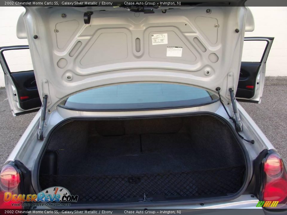 2002 Chevrolet Monte Carlo SS Galaxy Silver Metallic / Ebony Photo #32