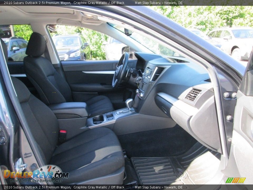 2010 Subaru Outback 2.5i Premium Wagon Graphite Gray Metallic / Off Black Photo #18