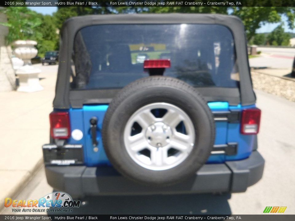 2016 Jeep Wrangler Sport Hydro Blue Pearl / Black Photo #8