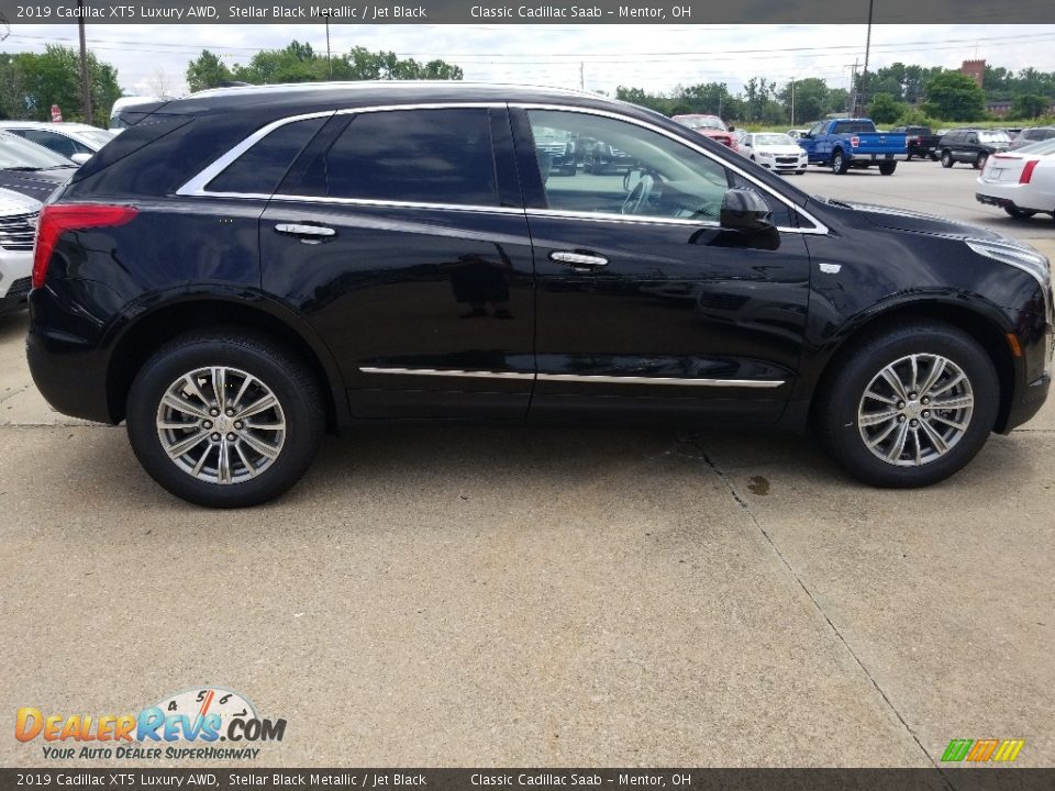 2019 Cadillac XT5 Luxury AWD Stellar Black Metallic / Jet Black Photo #2