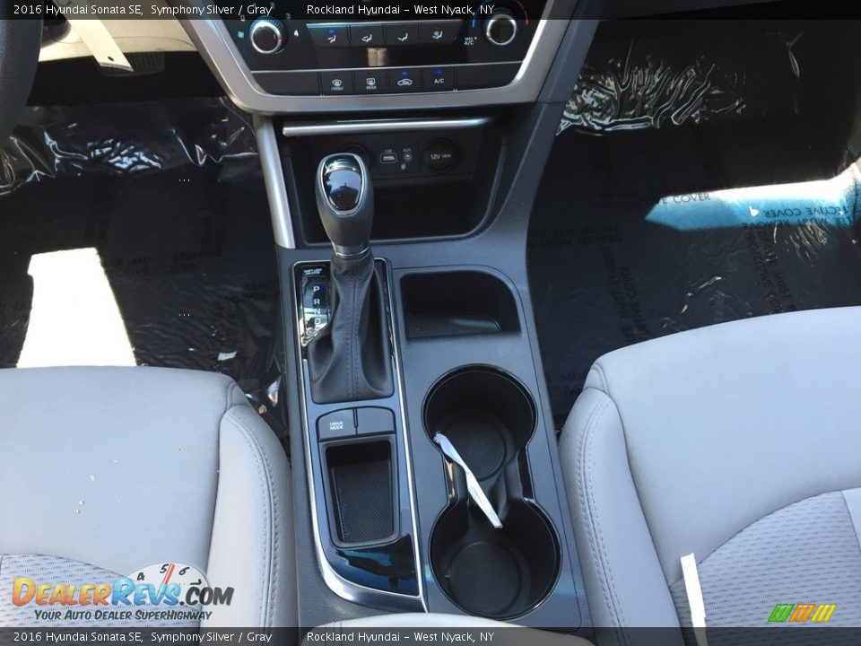 2016 Hyundai Sonata SE Symphony Silver / Gray Photo #14