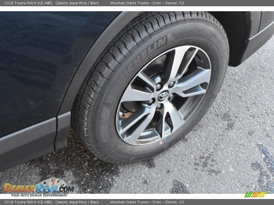 2018 Toyota RAV4 XLE AWD Galactic Aqua Mica / Black Photo #34