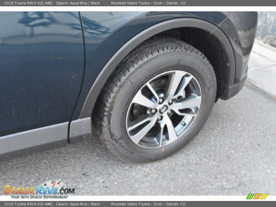 2018 Toyota RAV4 XLE AWD Galactic Aqua Mica / Black Photo #36