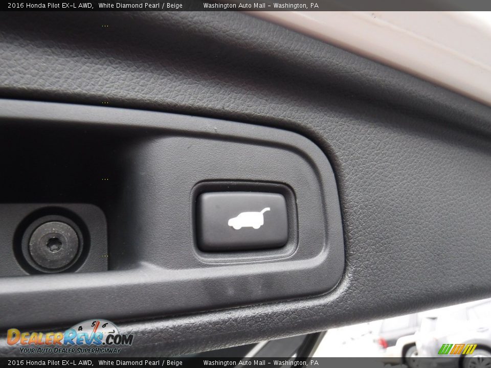 2016 Honda Pilot EX-L AWD White Diamond Pearl / Beige Photo #27