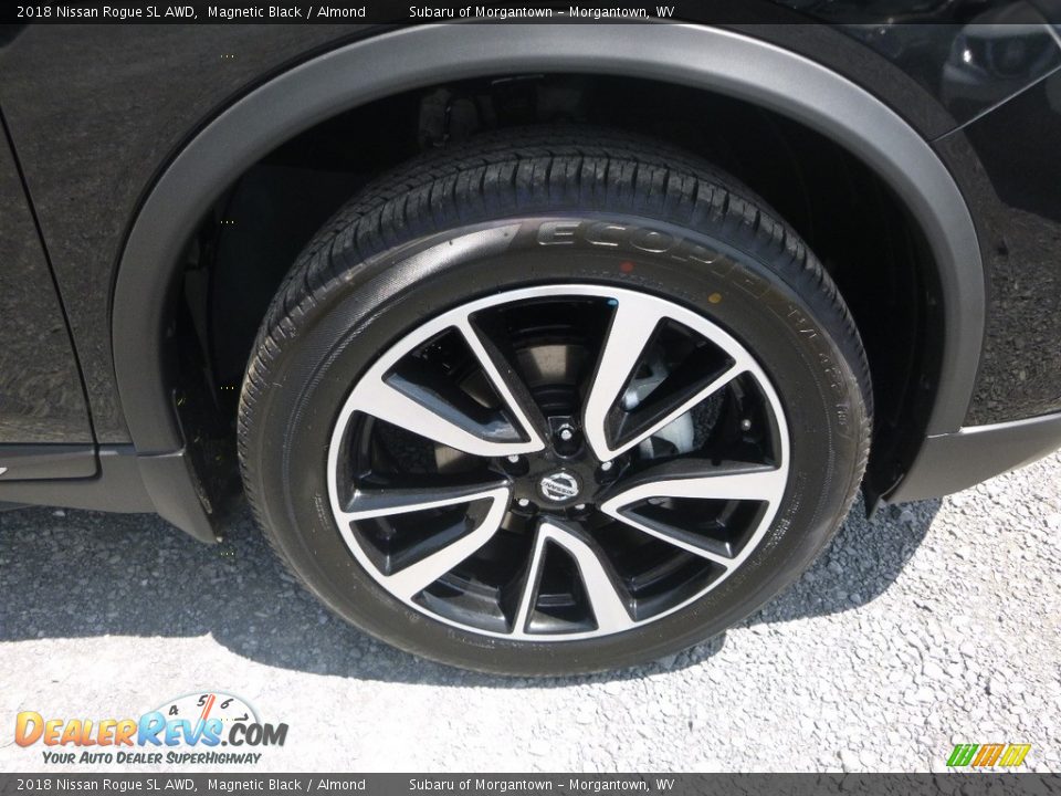 2018 Nissan Rogue SL AWD Magnetic Black / Almond Photo #2