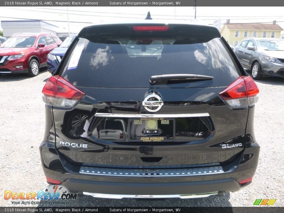 2018 Nissan Rogue SL AWD Magnetic Black / Almond Photo #5
